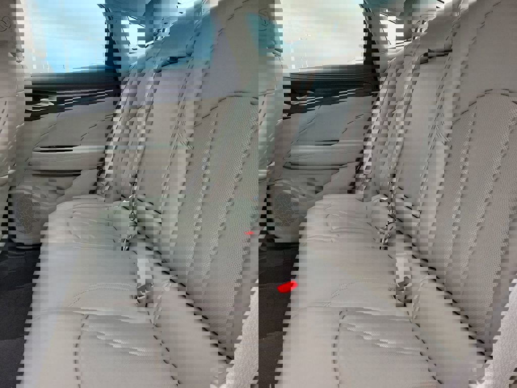 Used 2019 Buick LaCrosse Premium w/ Driver Confidence Package II image 8