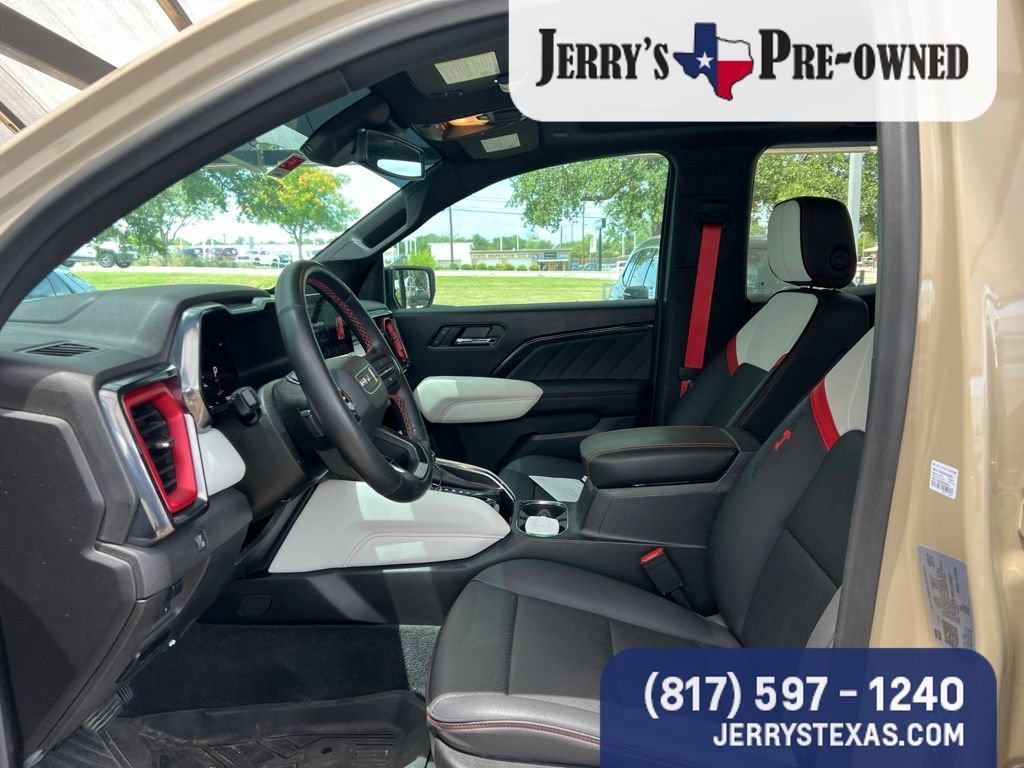 Used 2024 GMC Canyon AT4X AWD/4WD image 7
