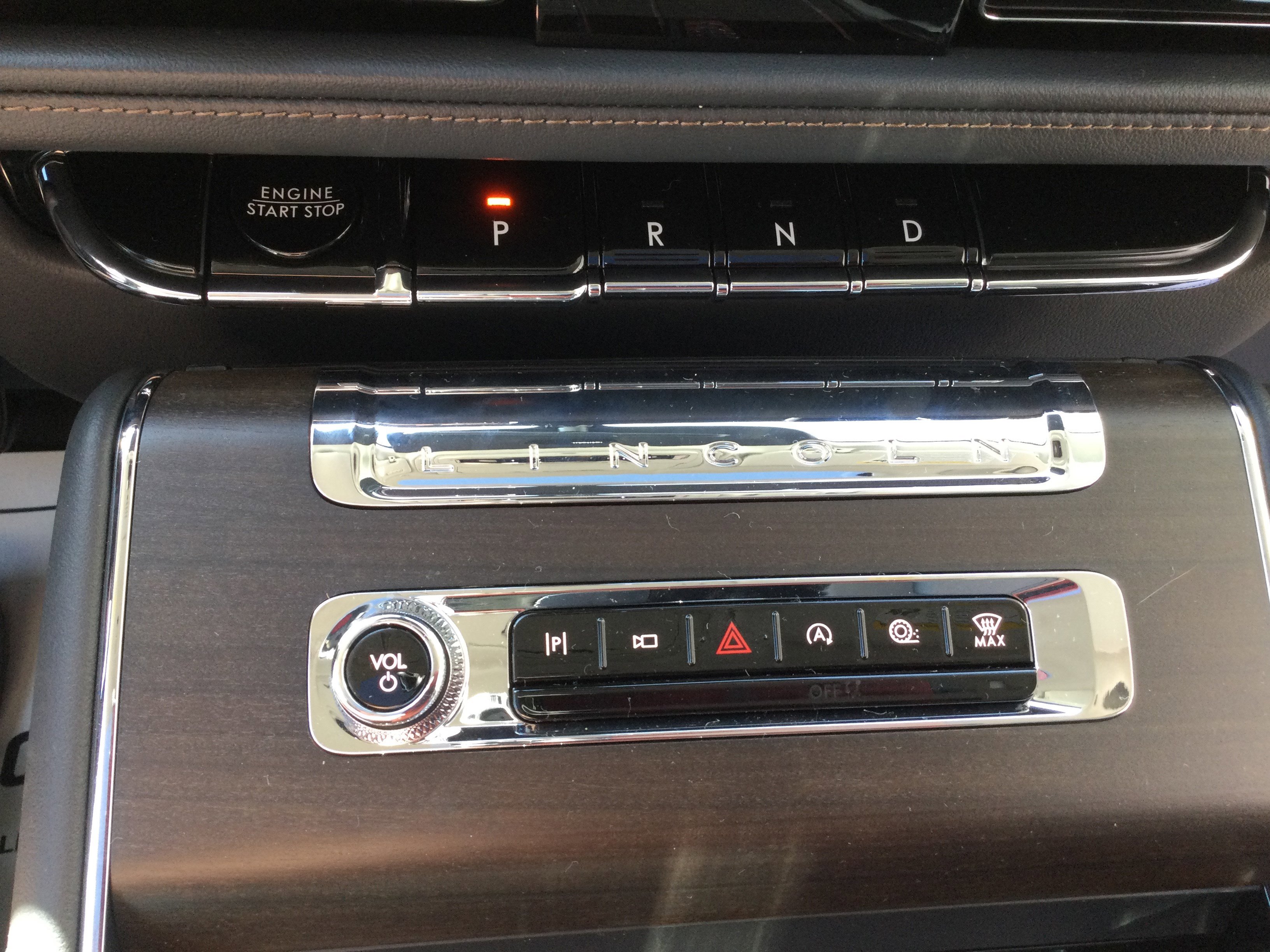 New 2025 Lincoln Aviator Reserve w/ Equipment Group 201A image 11