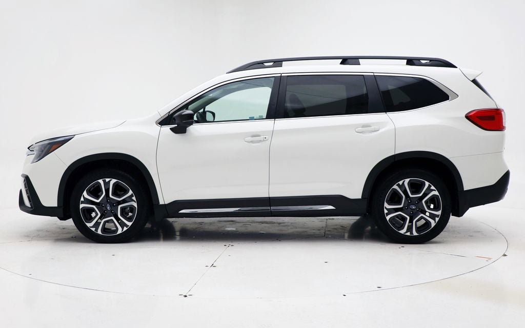 Used 2024 Subaru Ascent Limited image 5