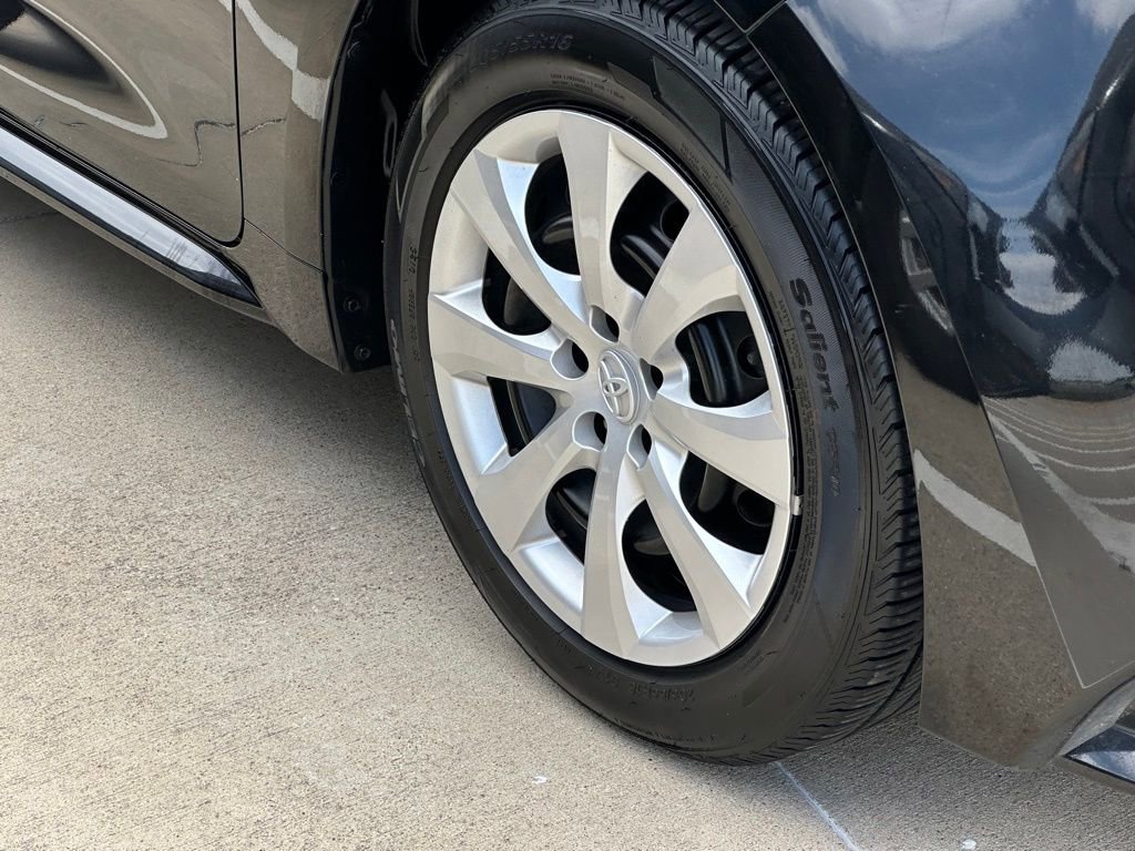 Certified 2024 Toyota Corolla LE image 4
