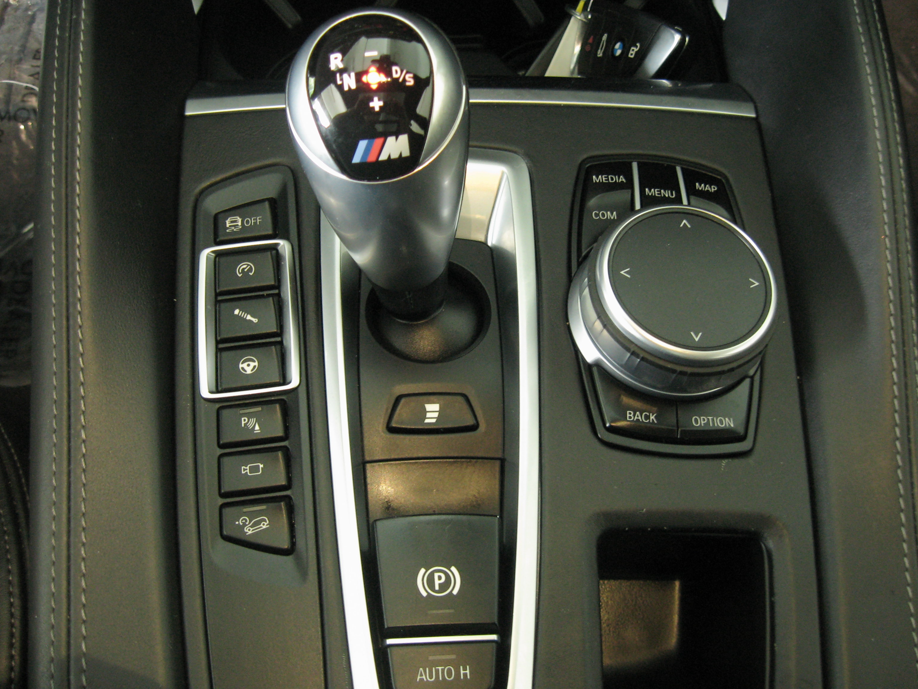 Used 2018 BMW X5 M AWD/4WD image 19
