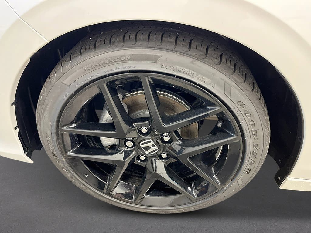 New 2025 Honda Civic Sport image 11