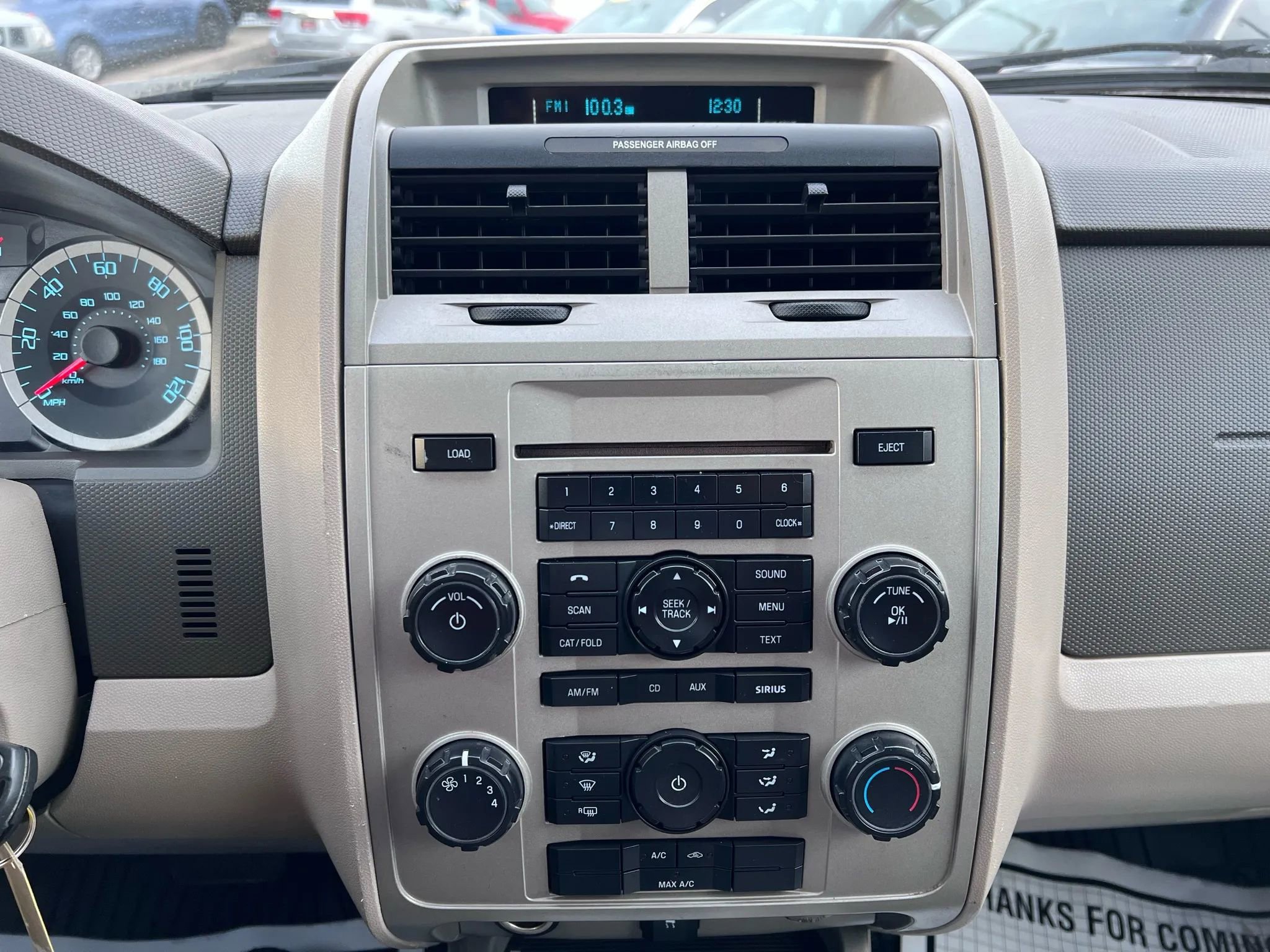 Used 2010 Ford Escape XLT image 31