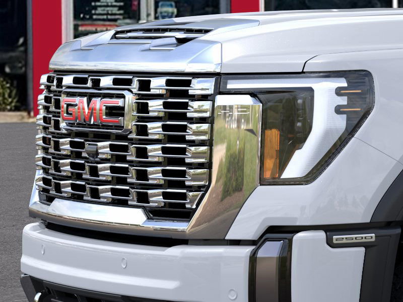 New 2026 GMC Sierra 2500 Denali w/ Denali Reserve Package image 13