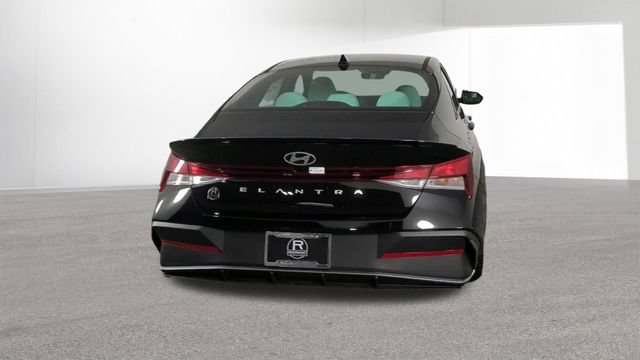 New 2026 Hyundai Elantra Sport FWD image 8