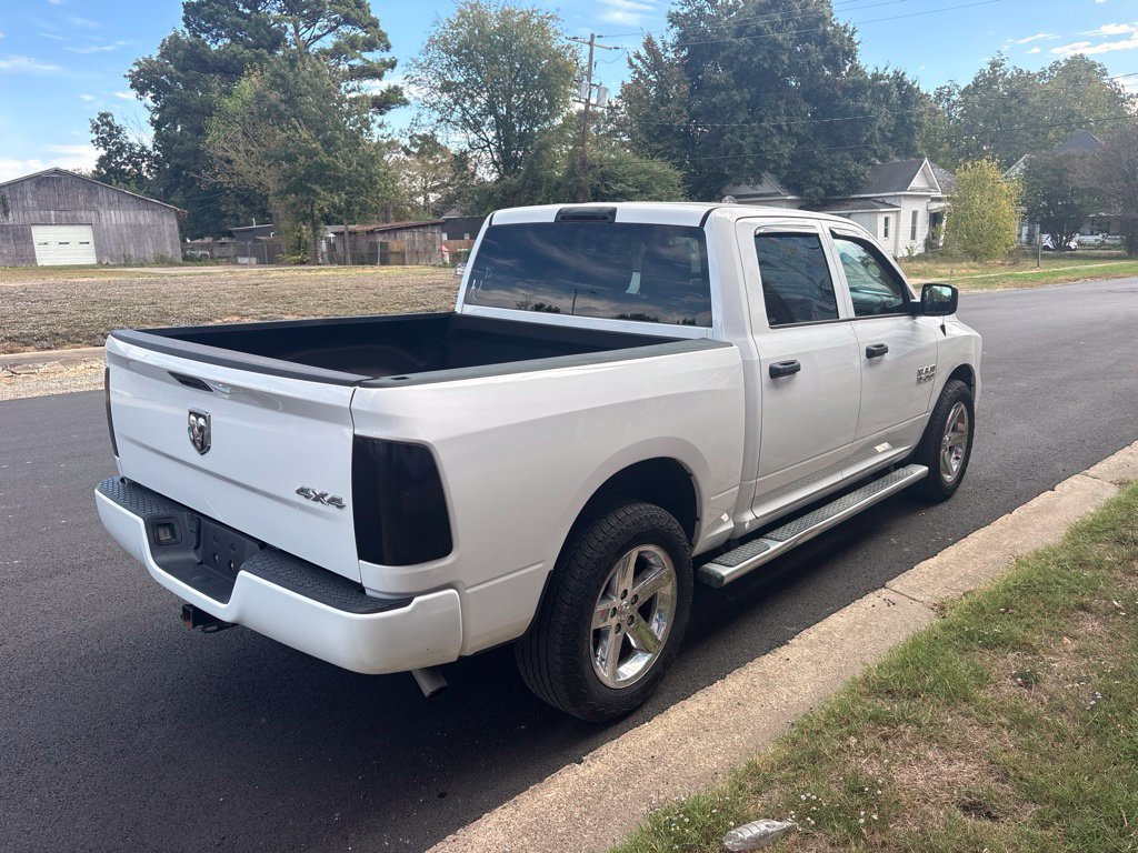 Used 2018 RAM 1500 Express w/ Express Value Package AWD/4WD image 8