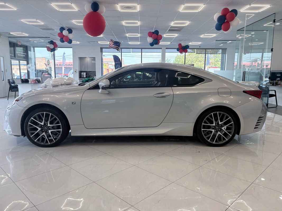 Used 2016 Lexus RC 300 AWD image 4