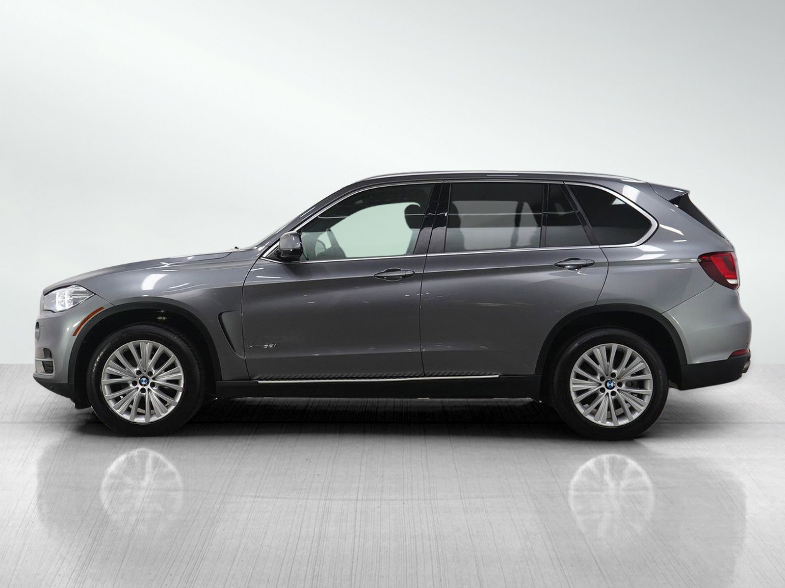 Used 2017 BMW X5 xDrive35i image 3