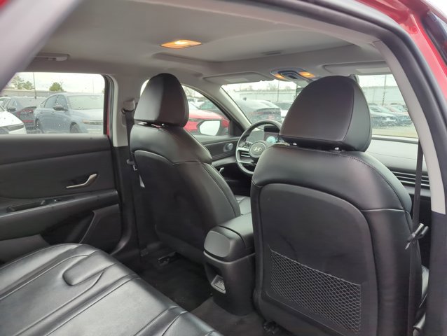 Used 2024 Hyundai Elantra Limited image 21