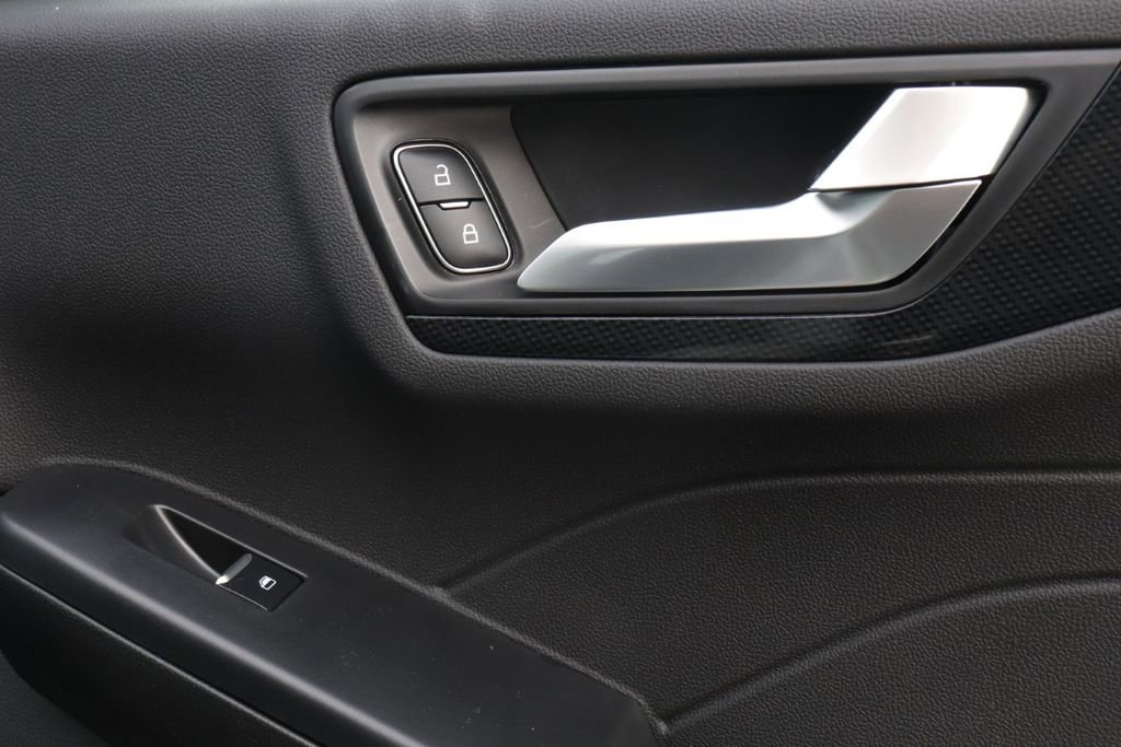 New 2026 Ford Escape ST-Line Select w/ Tech Pack #2 image 39