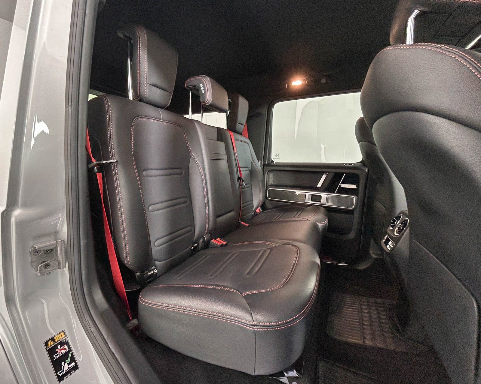 Used 2021 Mercedes-Benz G 550 image 18