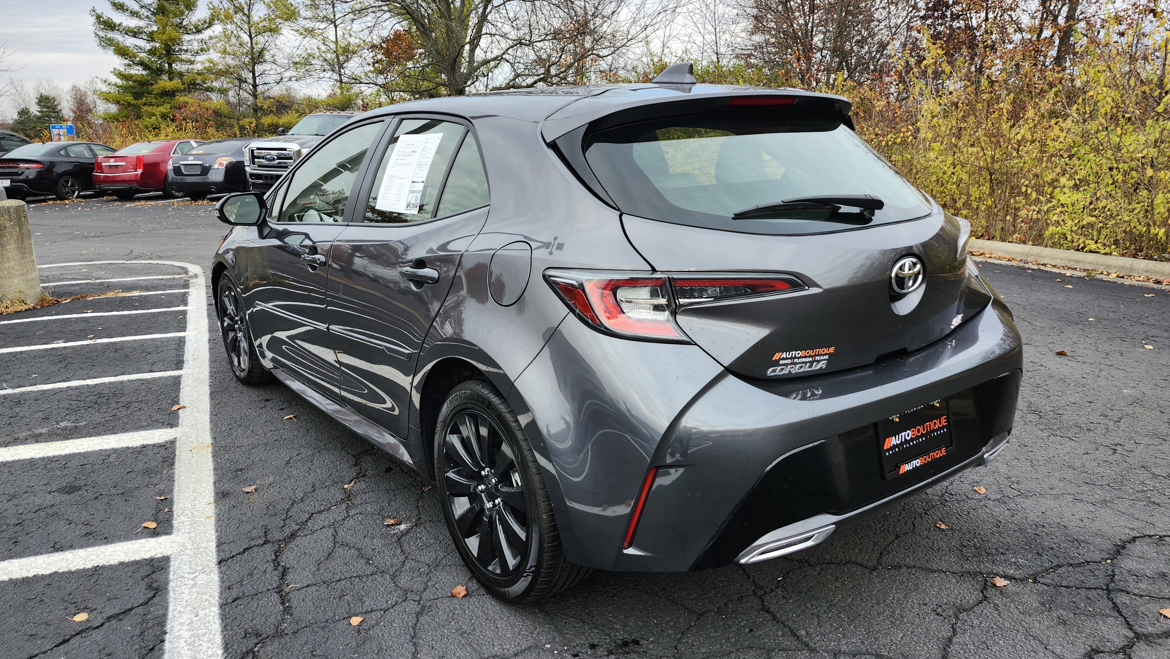 Used 2022 Toyota Corolla SE w/ SE Preferred Package image 14