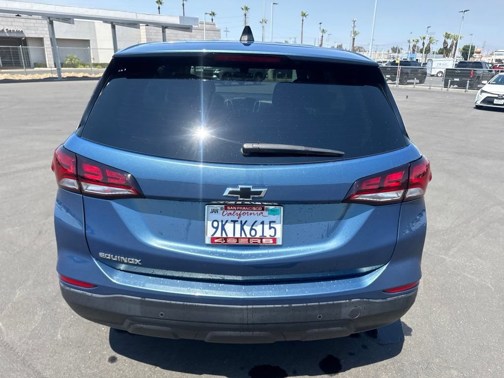 Used 2024 Chevrolet Equinox LS w/ LS Convenience Package FWD image 4
