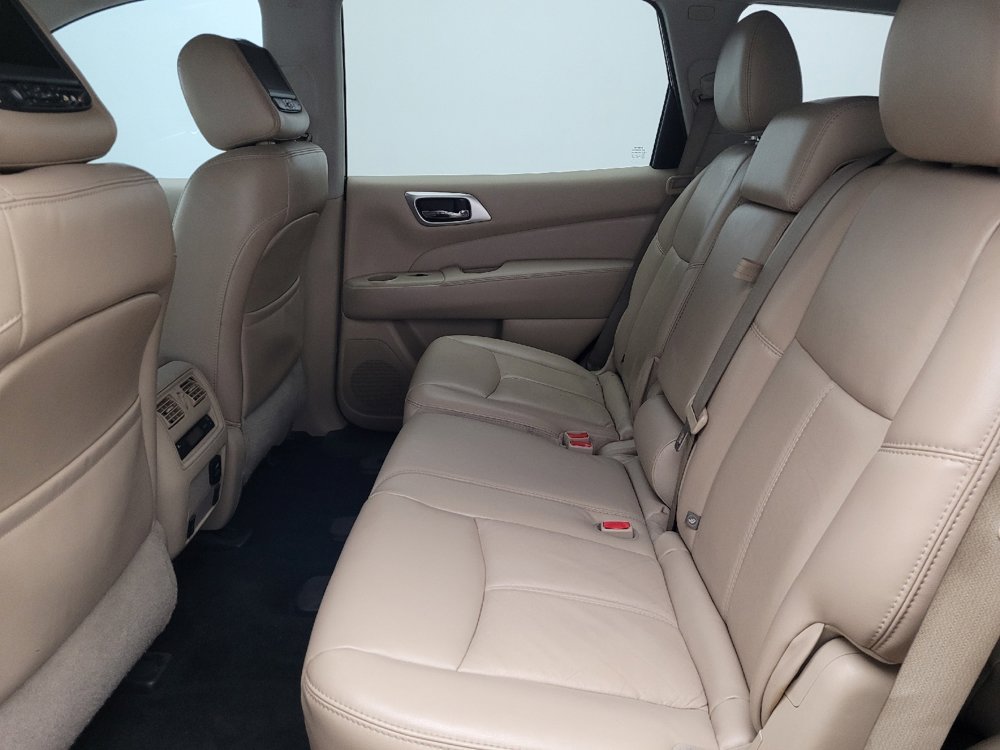 Used 2016 Nissan Pathfinder SL w/ SL Tech Package image 18