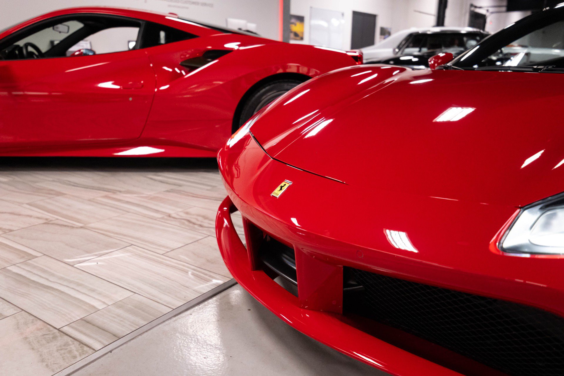 Used 2016 Ferrari 488 GTB RWD image 86