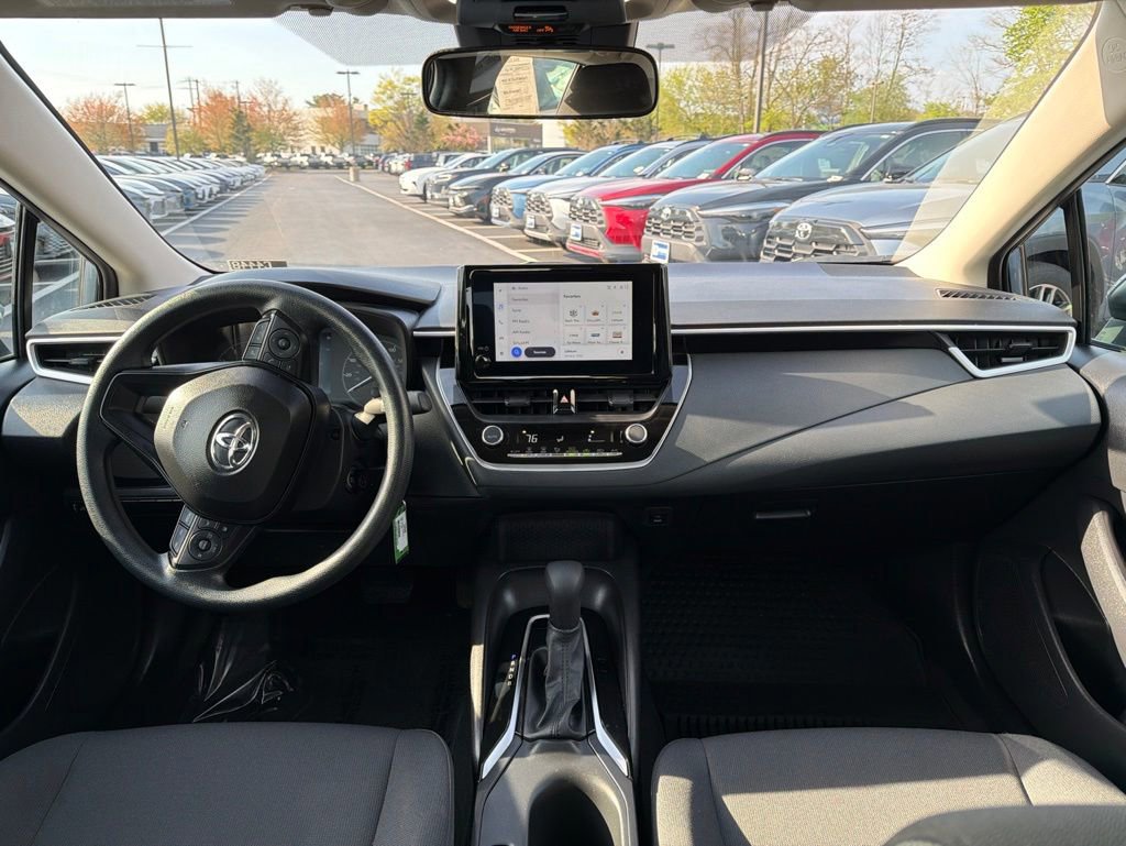 Certified 2025 Toyota Corolla LE FWD image 15