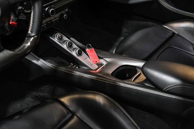 Used 2019 Ferrari Portofino image 31