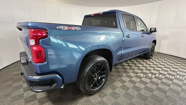 Used 2024 Chevrolet Silverado 1500 Custom AWD/4WD image 2