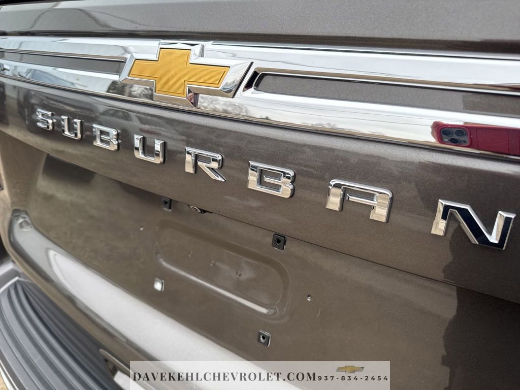 Certified 2021 Chevrolet Suburban LT w/ Luxury Package image 40