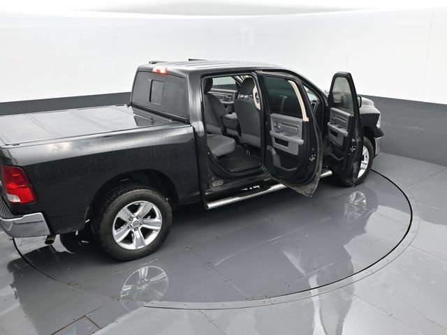 Used 2016 RAM 1500 Classic SLT AWD/4WD image 23