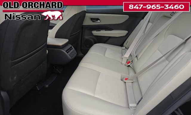 Used 2023 Nissan Ariya AWD image 13