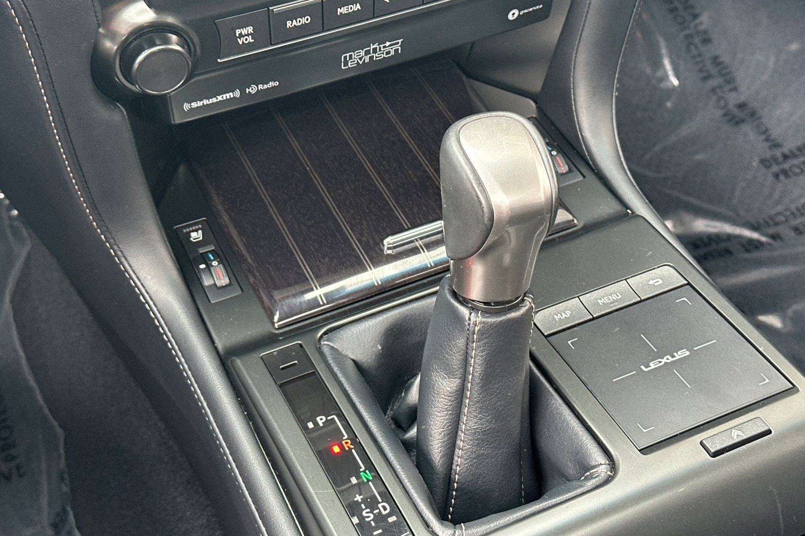 Used 2023 Lexus GX 460 Premium AWD/4WD image 18