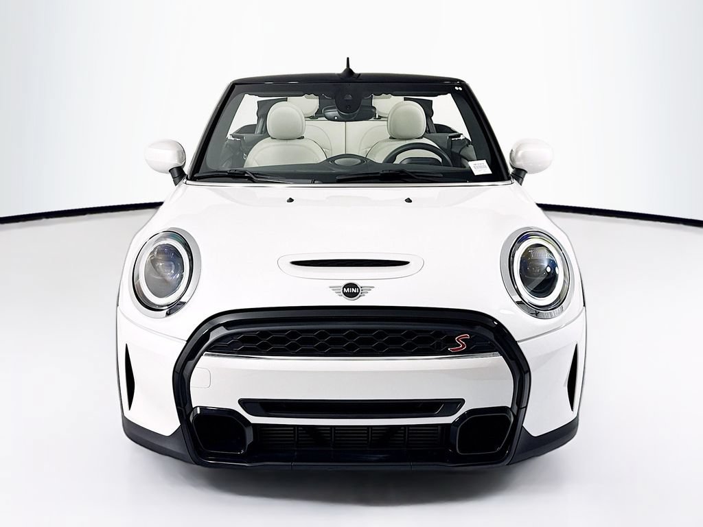 Used 2023 MINI Cooper S w/ Signature Upholstery Package FWD image 10
