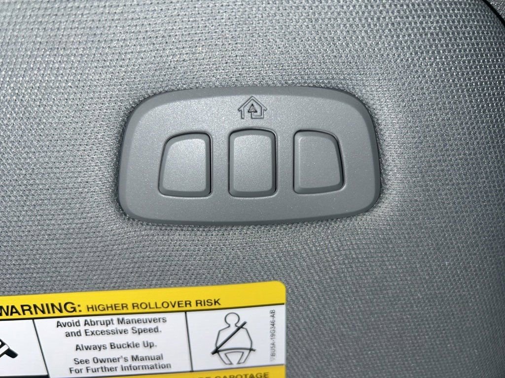 New 2026 Ford F250 Lariat w/ FX4 Off-Road Package image 38