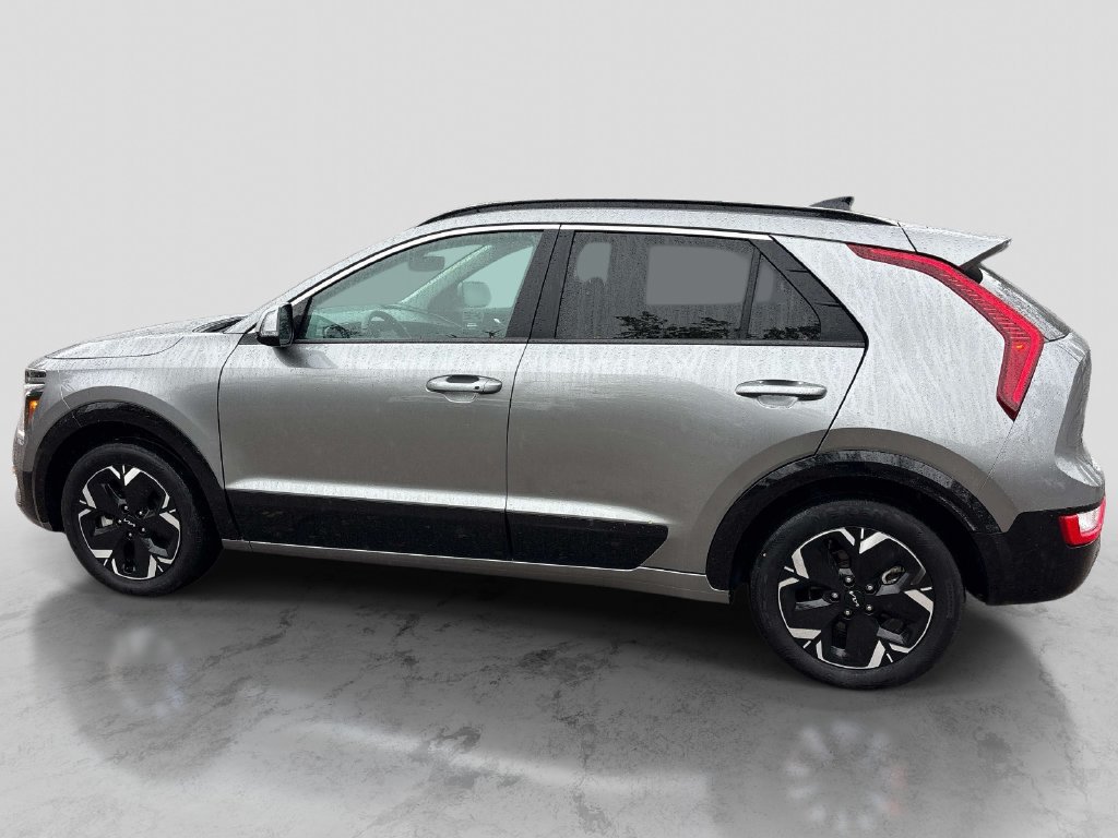 Used 2024 Kia Niro Wind FWD image 2