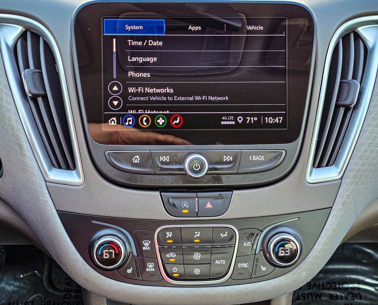 Certified 2025 Chevrolet Malibu LT FWD image 16