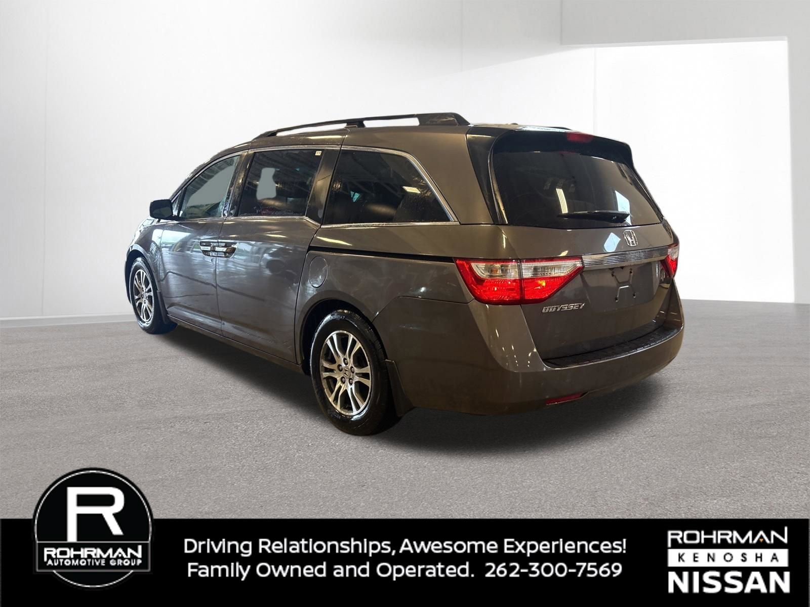 Used 2011 Honda Odyssey EX-L image 3