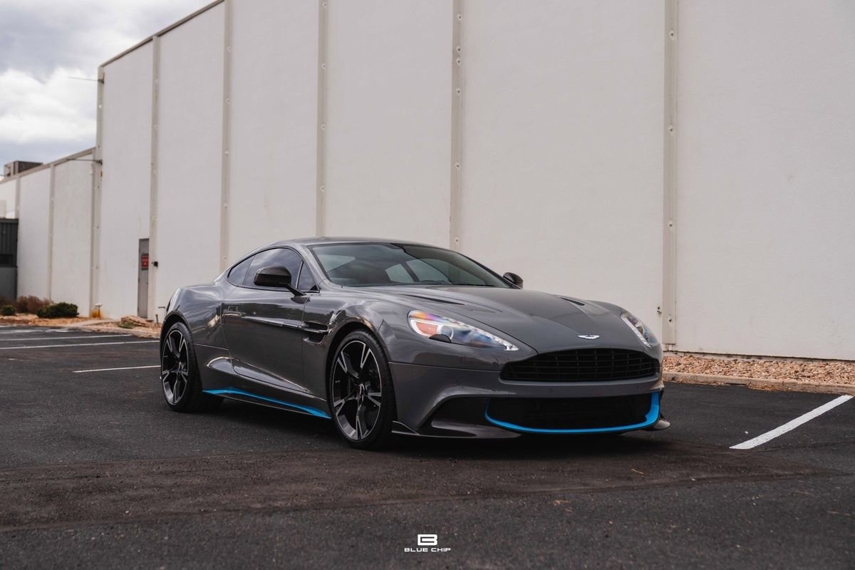 Used 2018 Aston Martin Vanquish S image 9