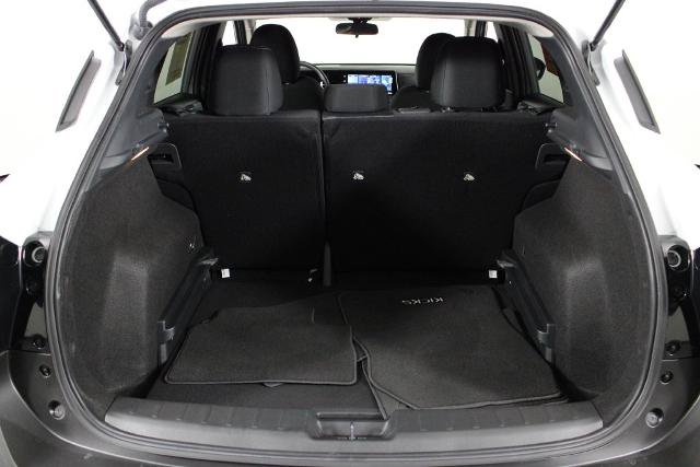 Certified 2026 Nissan Kicks SV FWD image 18