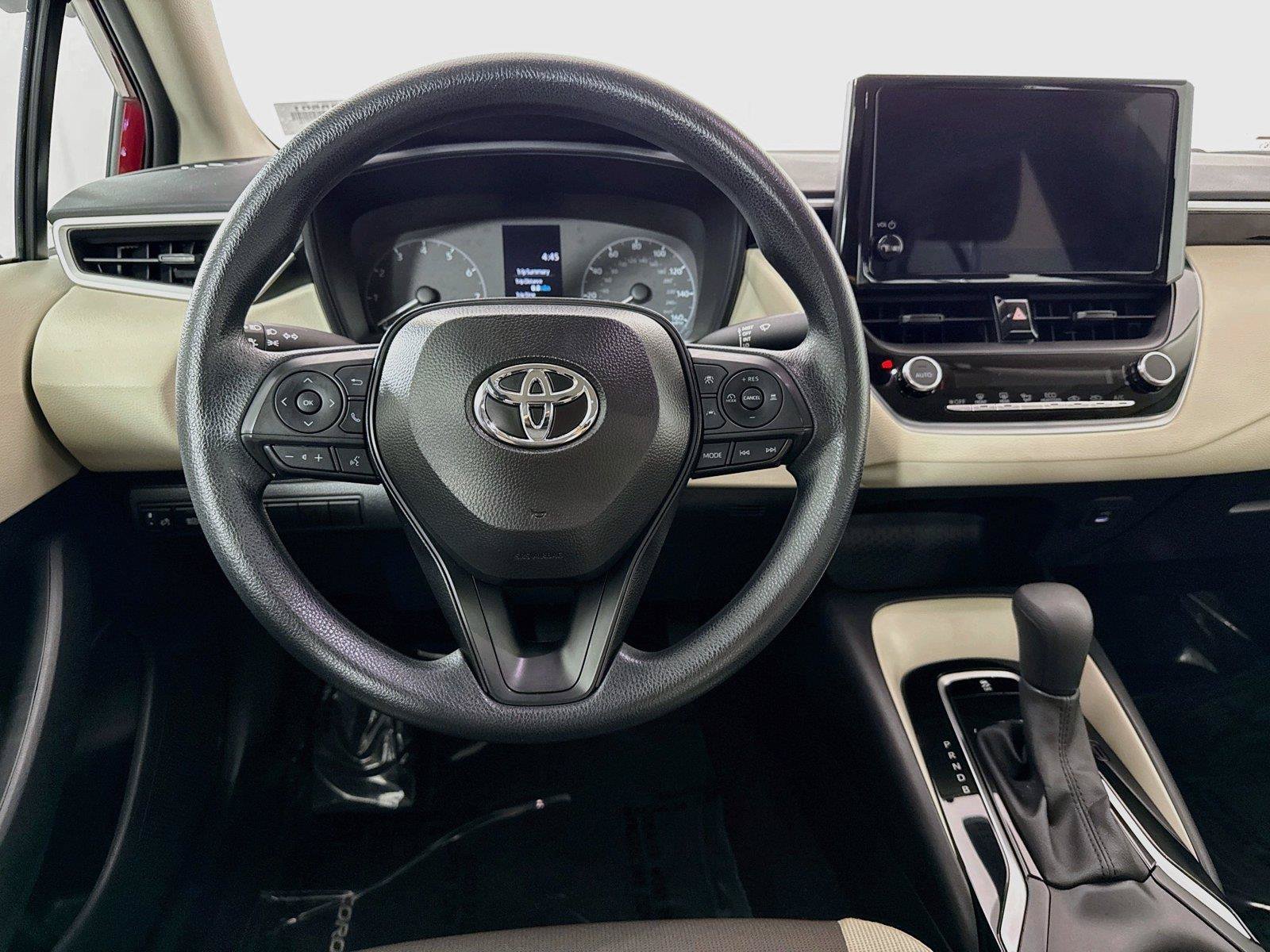 Certified 2025 Toyota Corolla LE FWD image 27