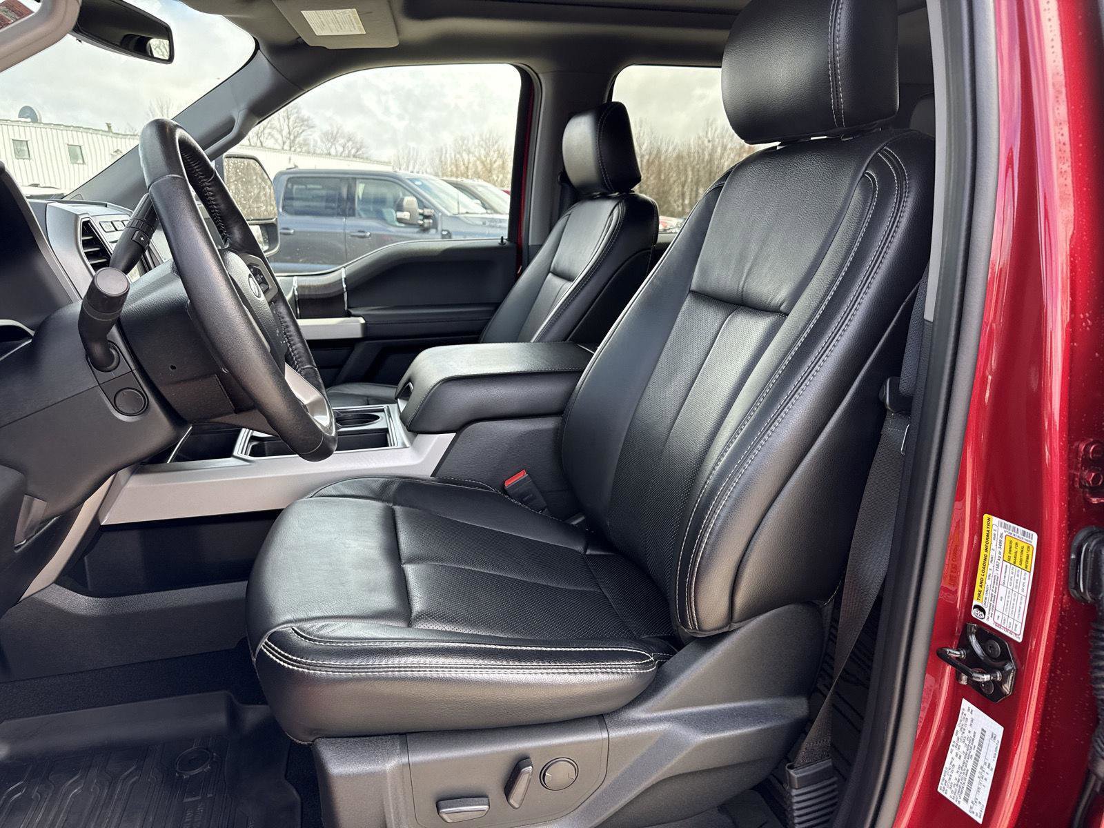 Used 2020 Ford F350 Lariat w/ Lariat Ultimate Package image 13