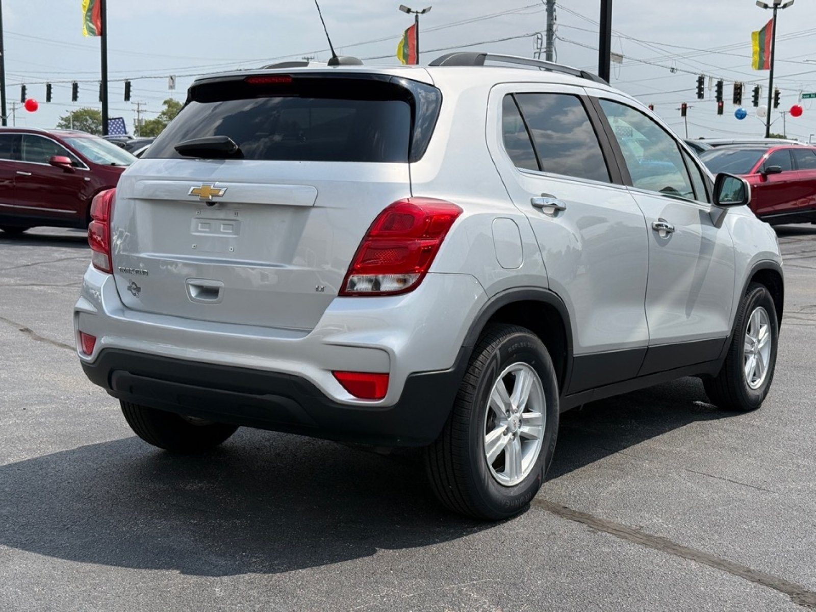 Used 2017 Chevrolet Trax LT w/ LT Convenience Package AWD/4WD image 8