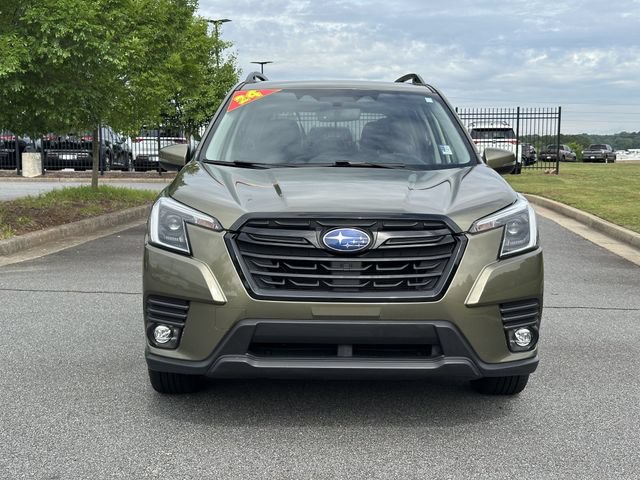 Used 2024 Subaru Forester Limited w/ Convenience Package AWD/4WD image 2