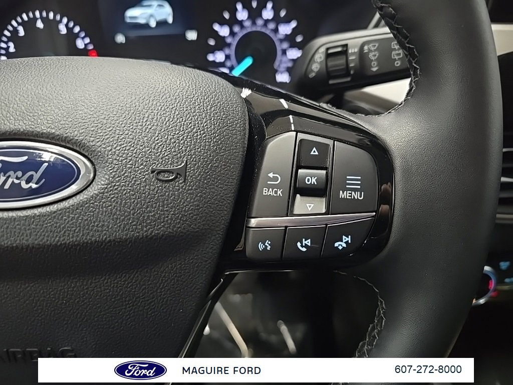 Used 2022 Ford Escape SEL image 23
