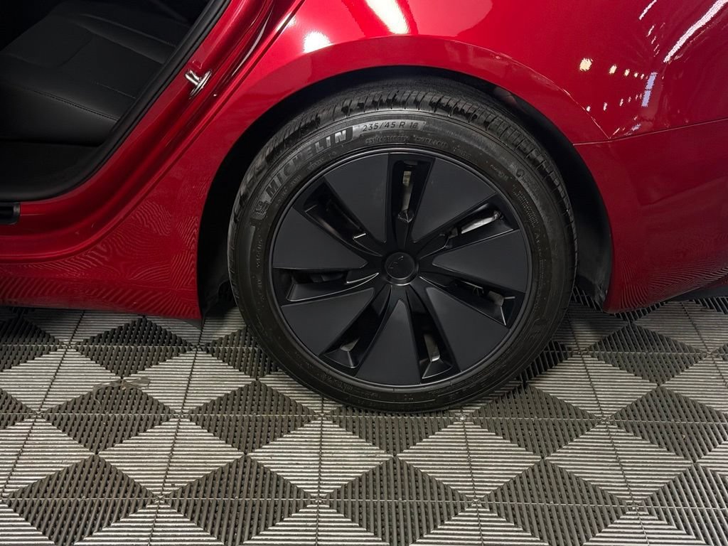 Used 2025 Tesla Model 3 Long Range RWD image 10