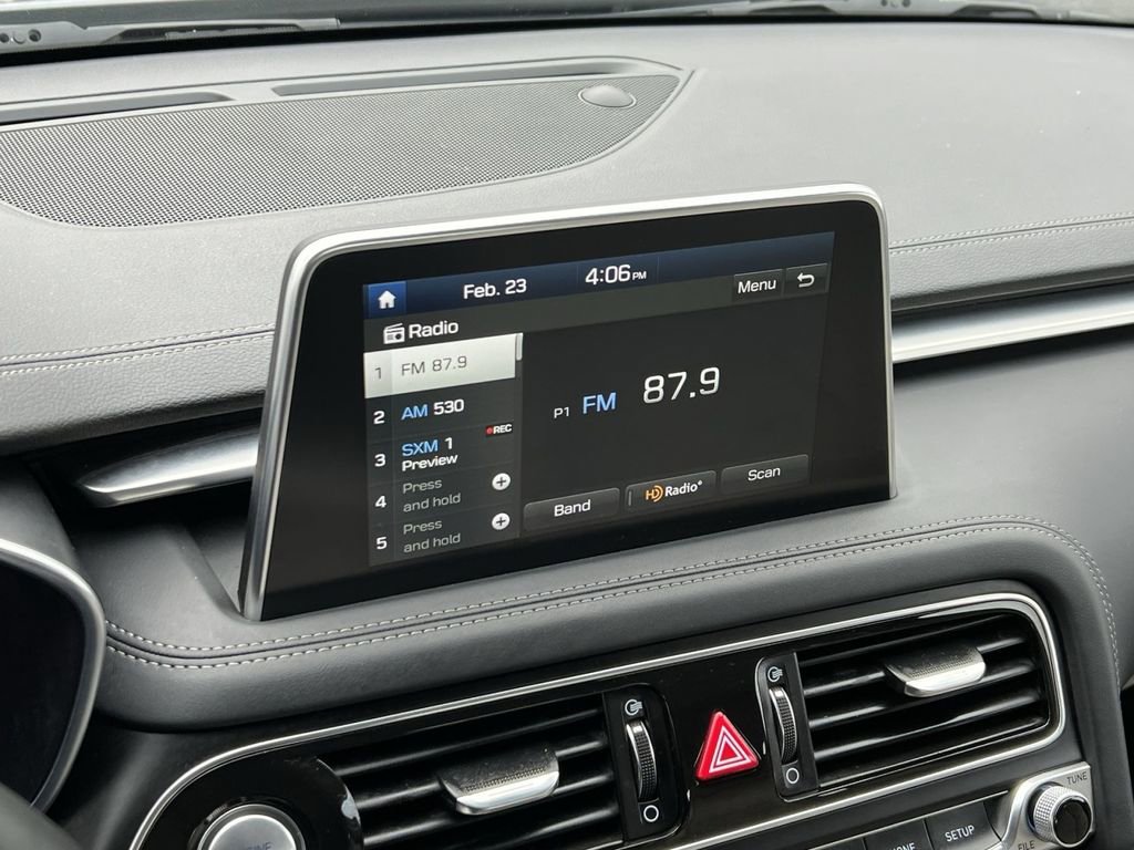 Used 2019 Genesis G70 2.0T Advanced image 16