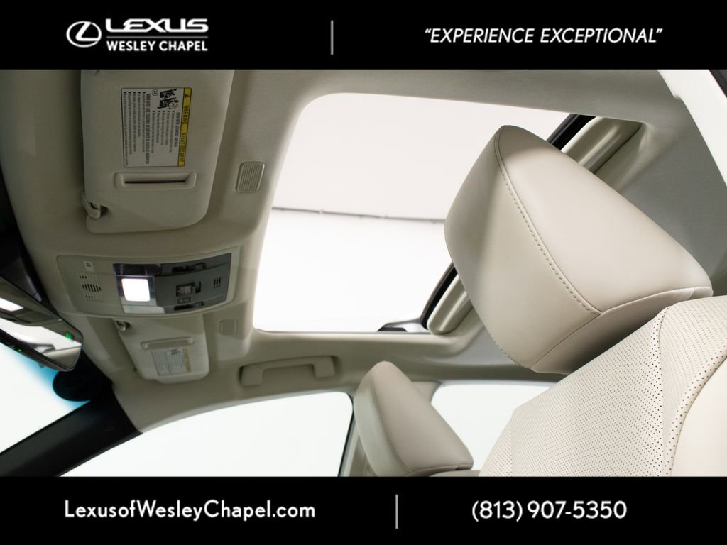 Used 2023 Lexus ES 250 w/ Premium Package AWD/4WD image 42