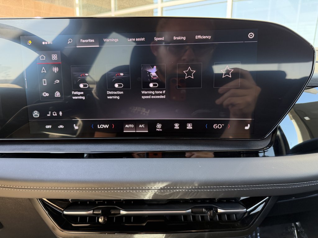 Used 2025 Audi Q6 e-tron Premium w/ Convenience Package RWD image 21