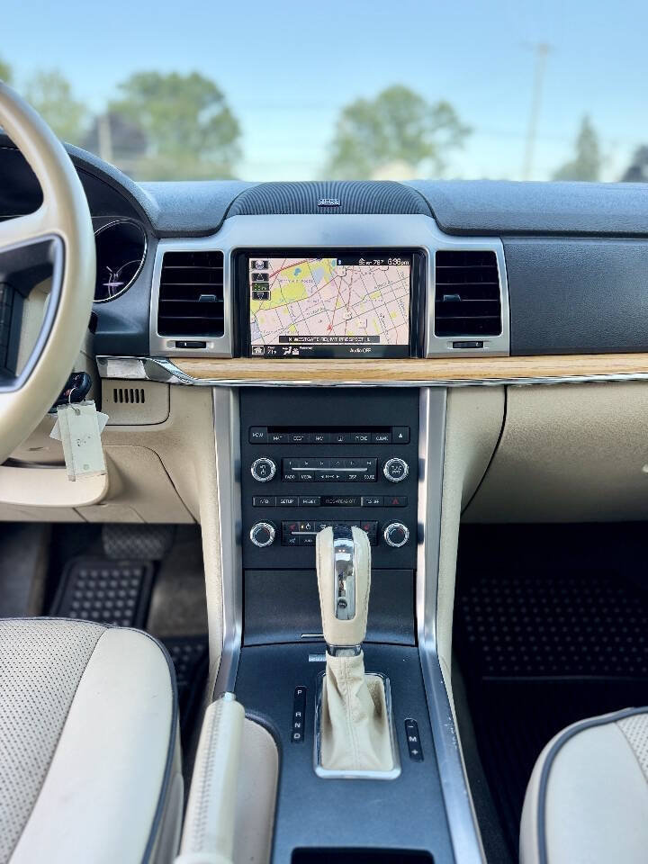 Used 2011 Lincoln MKZ w/ 102A Rapid Spec Order Code FWD image 17