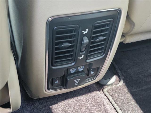 Certified 2017 Jeep Grand Cherokee Limited image 17