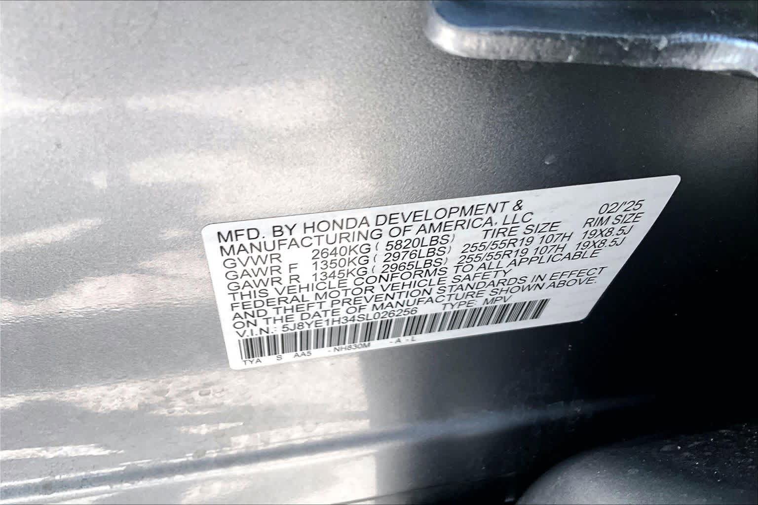 Certified 2025 Acura MDX SH-AWD image 35