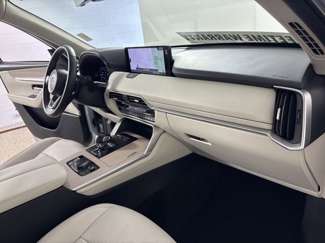 Used 2025 MAZDA CX-90 3.3 Turbo S w/ Premium Package image 25