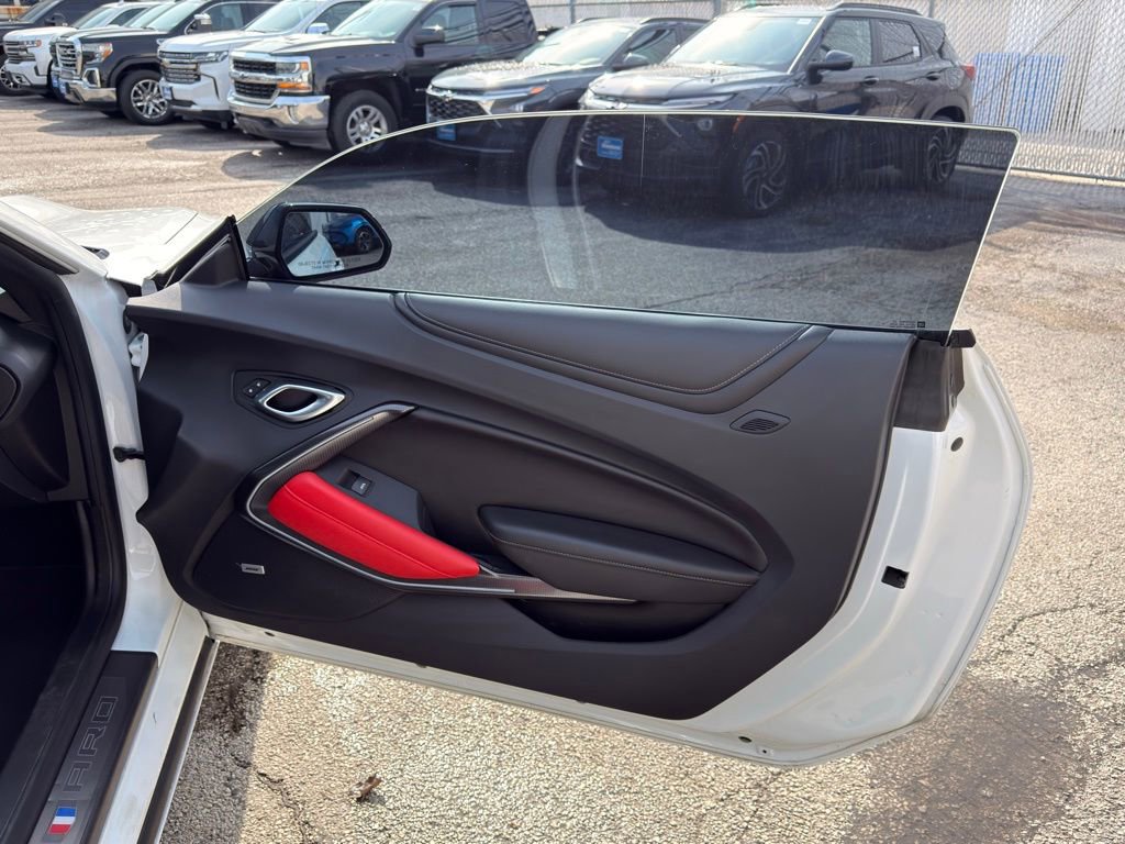 Used 2023 Chevrolet Camaro LT w/ Redline Edition RWD image 9