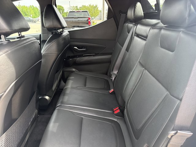 Used 2022 Hyundai Santa Cruz Limited AWD/4WD image 6