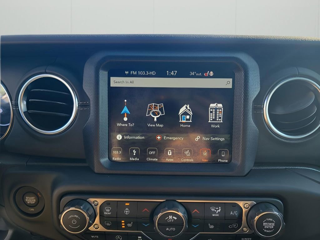 Used 2019 Jeep Wrangler Unlimited Sahara image 19